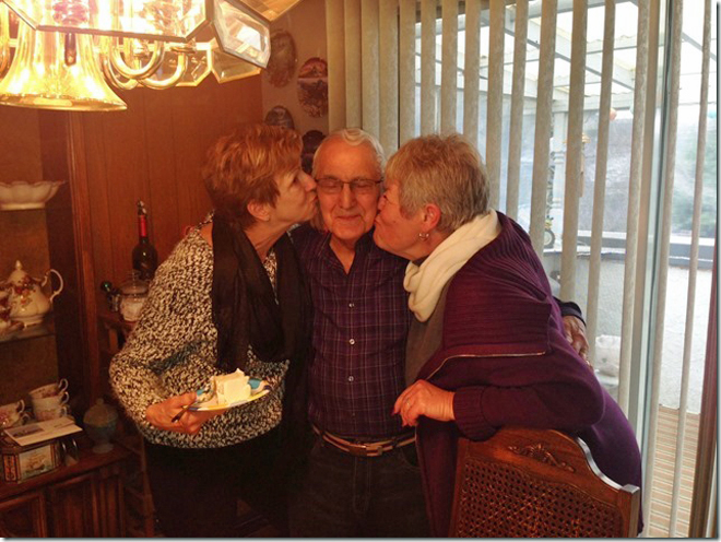 Lois and Lindy having fun with Al