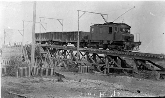 BCER Gravel Train - 1913
