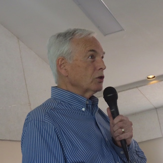  The speaker, Jim Stevenson of Dying with Dignity, held everyone's attention with his presentation on advance care plans, memorial services, and departure wishes.