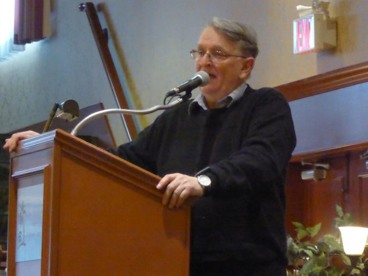 Branch President Fred Wernicke addressing the crowd. 